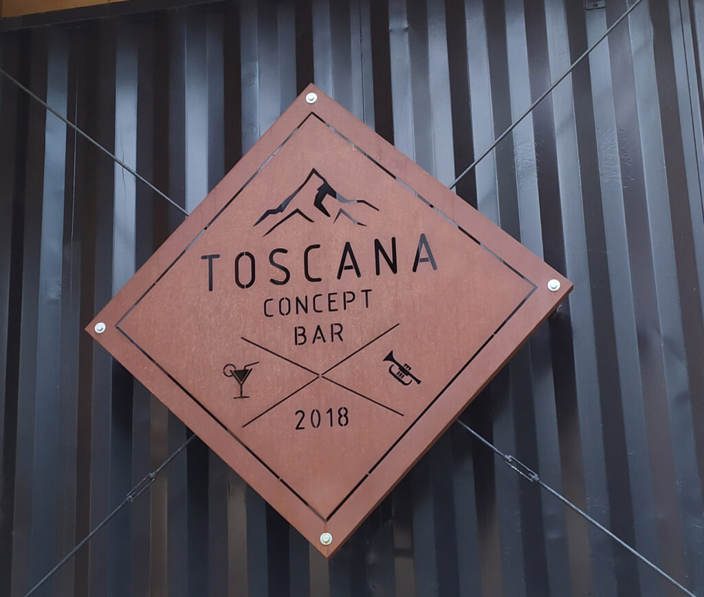 4-Tablica-ze-stali-corten